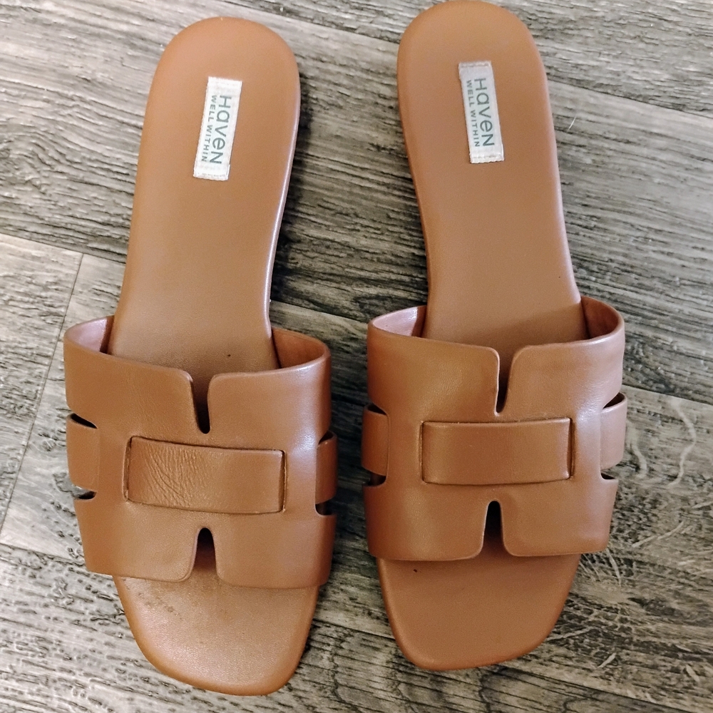 Havon Well Within- Talbots Women's Tan Leather Slide Sandals- Size 7